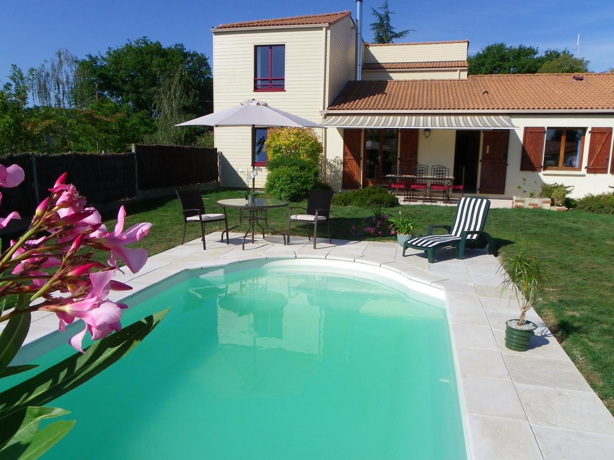 Le Logis De Saint-Martin Bed & Breakfast Haute-Goulaine Exterior photo